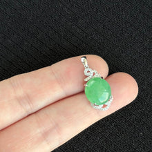 Load image into Gallery viewer, Heart of Spring Jadeite Pendant 春心如玉