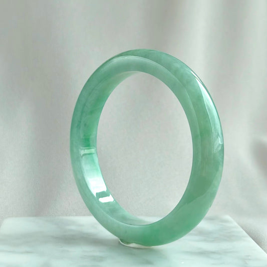 Whispers of the Jade Petal 56.4mm Jadeite Bangle 碧瓣清语