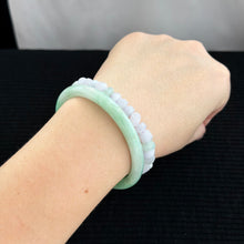 Load image into Gallery viewer, Pavilion Facets Diamond-Cut Jadeite Bracelet 玉亭菱采