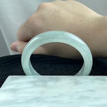 Load image into Gallery viewer, Whispers of Frost Jadeite Bangle 53.7mm 霜语
