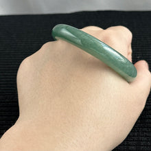 Load image into Gallery viewer, Emerald River Jadeite Bangle 56.7mm 翡翠潺潺