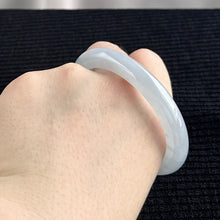 Load image into Gallery viewer, Moonlit Reverie Jadeite Bangle 52.0mm 月影清梦