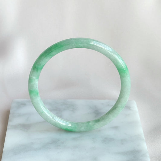 71258 57.8mm Slim Cut Rounded Jadeite Bangle Baby Green with Bright Green Floral