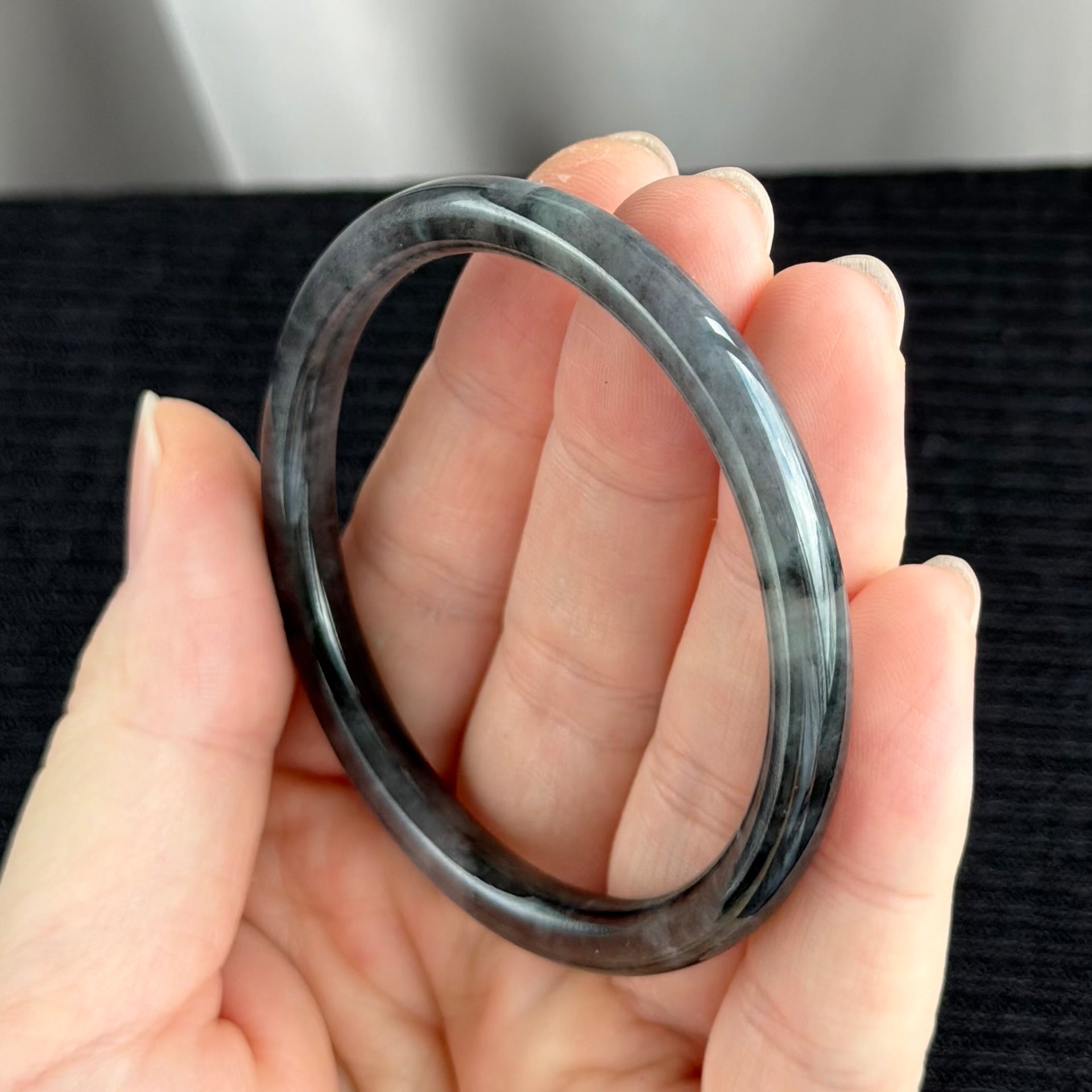 Ink Veil — Slim Jadeite Bangle 54.8mm 墨纱