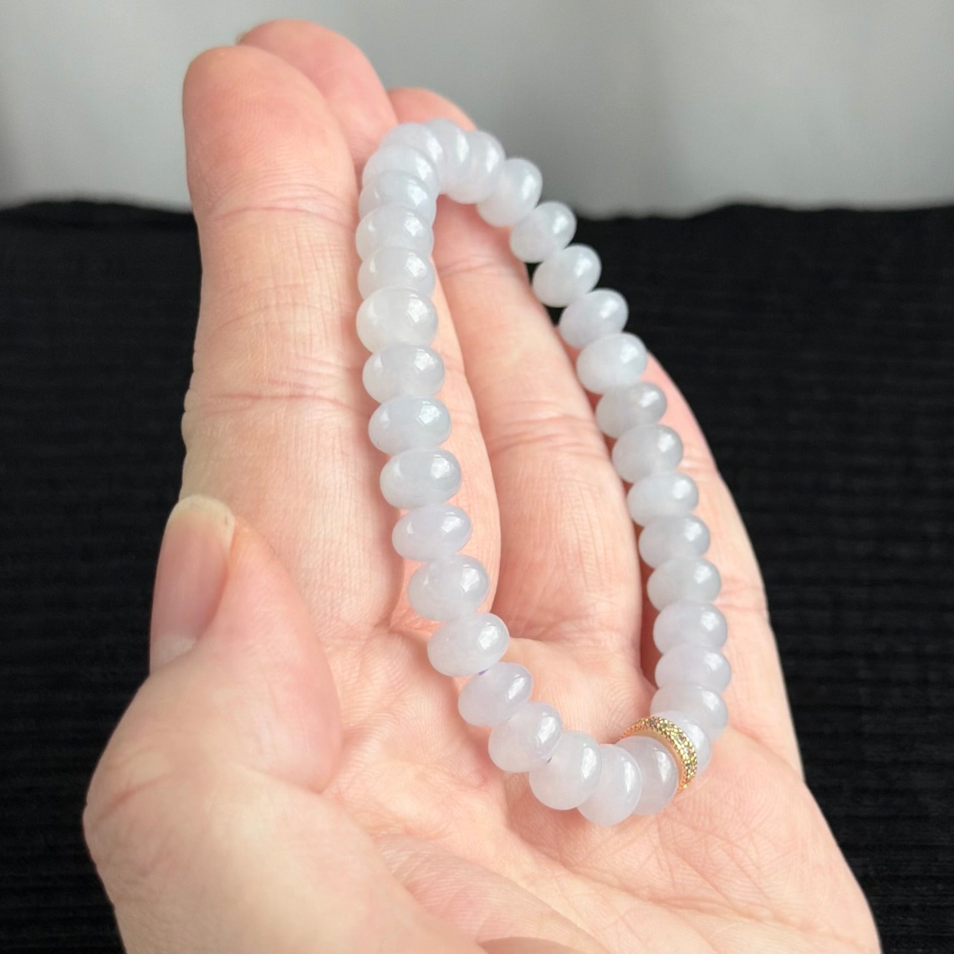 Winter Lilac Dew 7.7mm Jade Bracelet 冬薰露