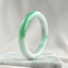 Load image into Gallery viewer, Celestial Silks Jadeite Bangle 54.5mm 天丝翠韵
