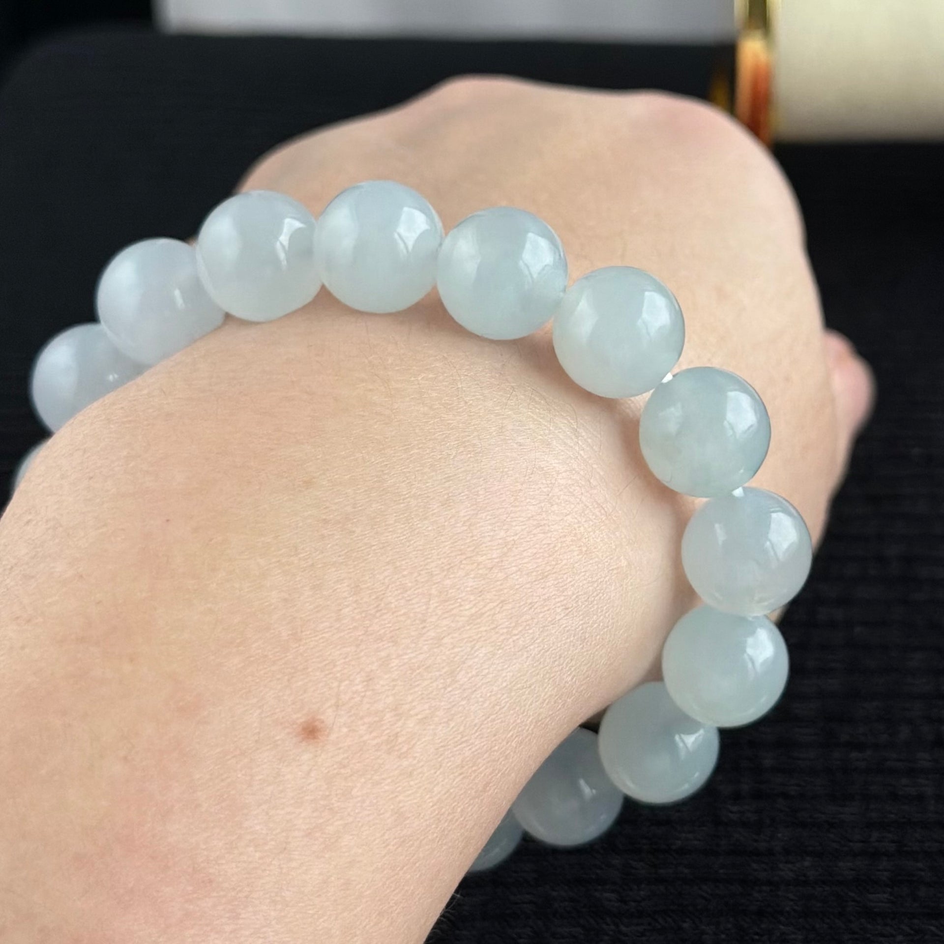 Lunar Drift 12.0mm Jadeite Bracelet 月澜浮光