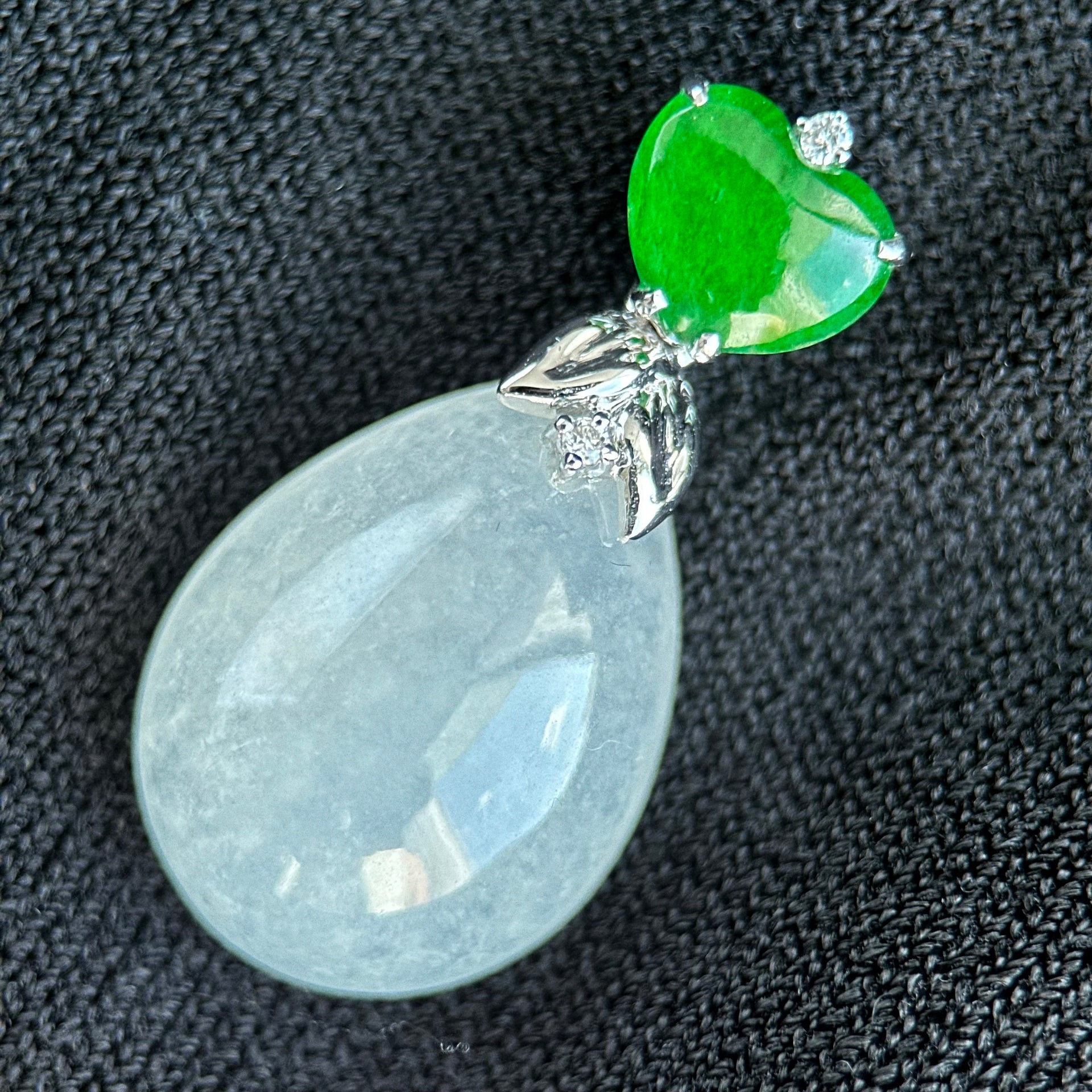Celestial Dew & Jade Heart Jadeite Pendant 玉心天露