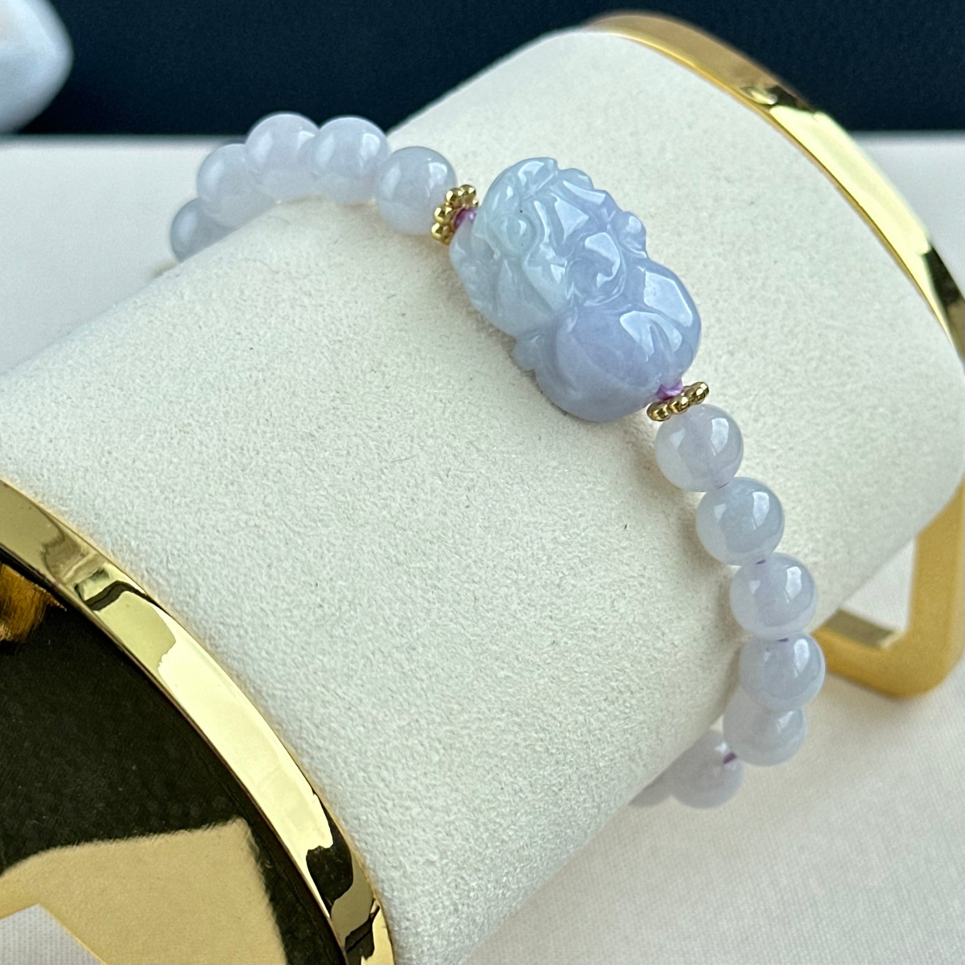 紫瑞守福 Lilac Guardian of Fortune