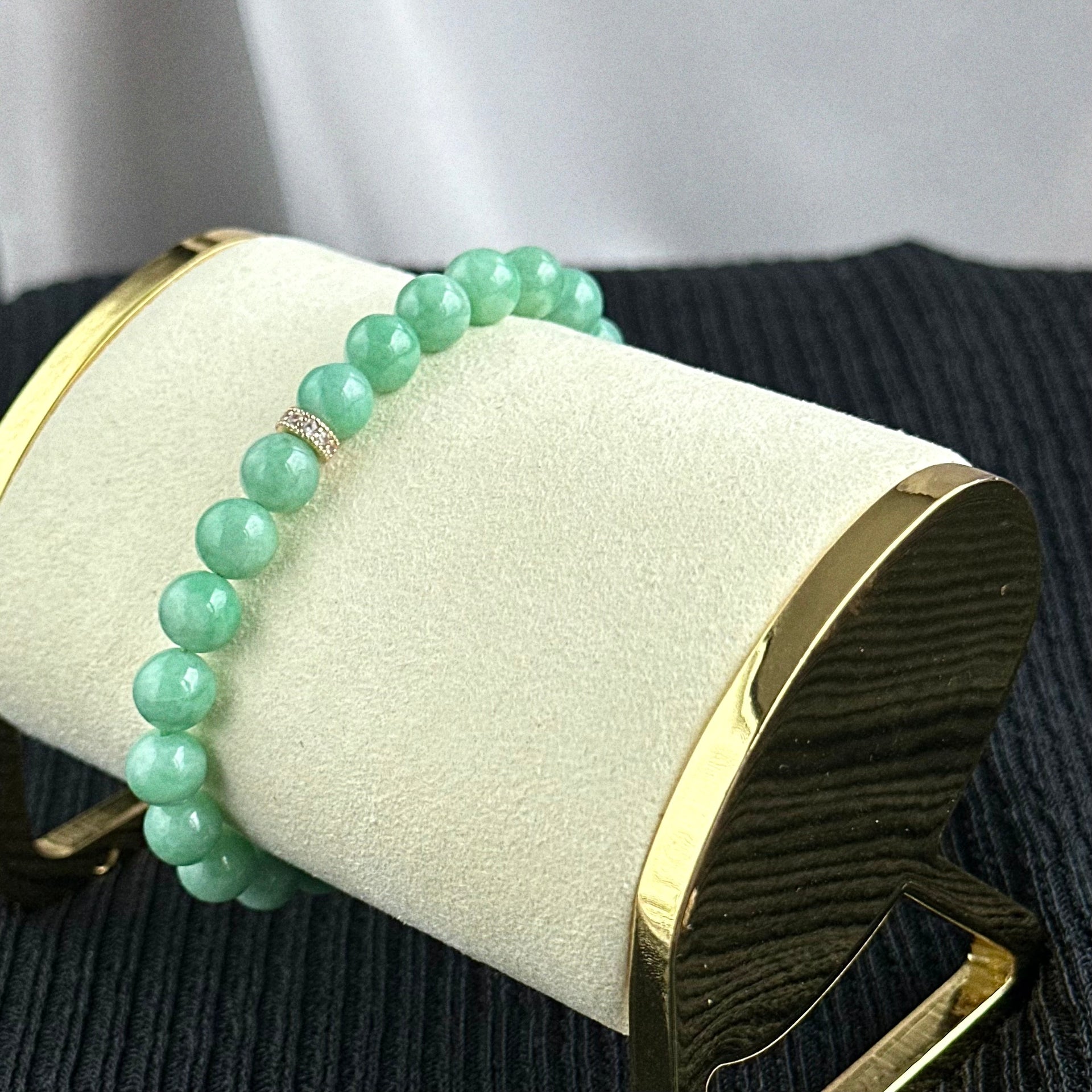 Green Sonata 7.5mm Jadeite Bracelet 绿之奏鸣