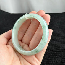 Load image into Gallery viewer, 30859 58.8mm White with Green Florals Jadeite Bangle
