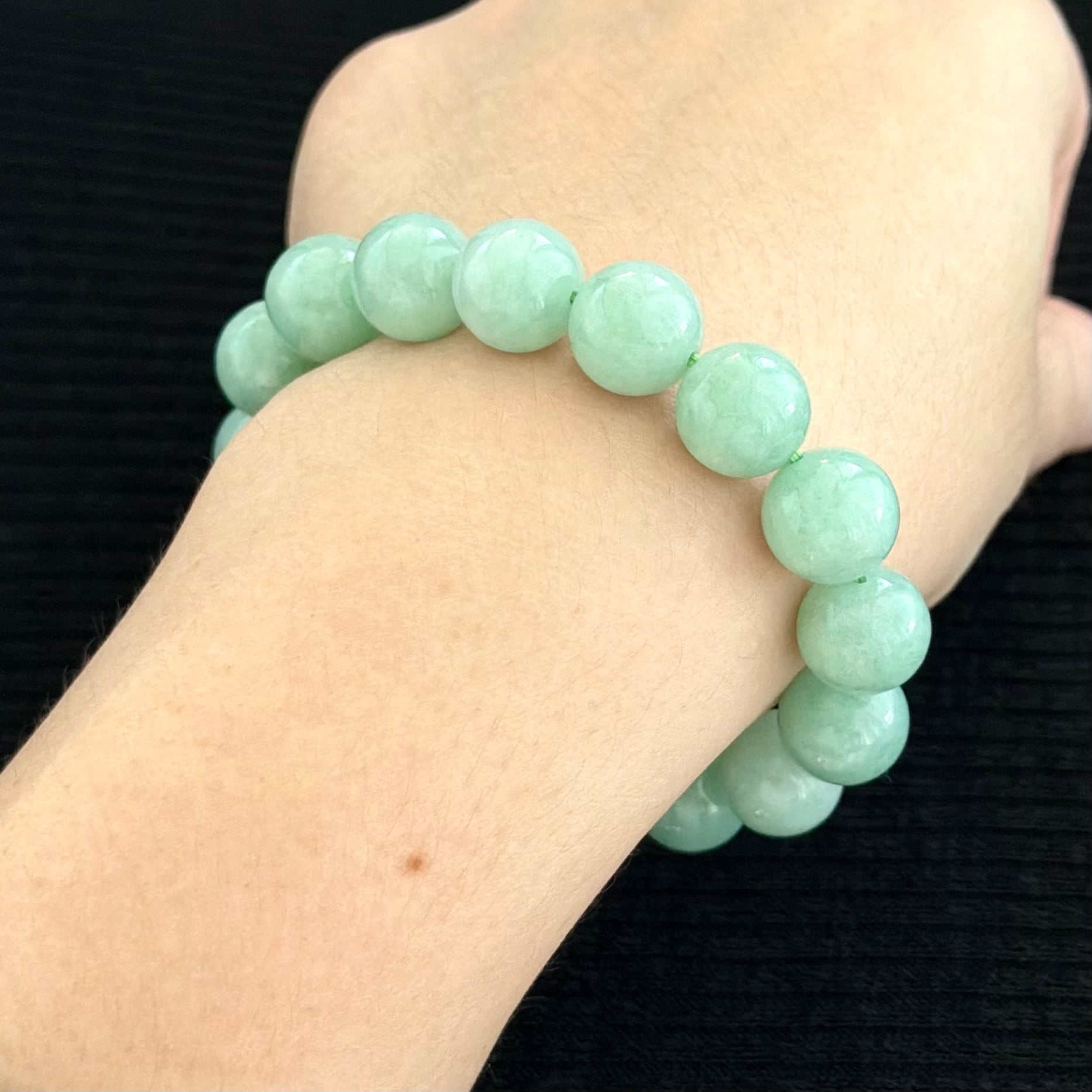 Longjing Dew 12.6mm Jadeite Bracelet 龙井晓露