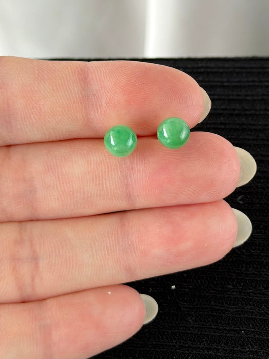 Spring Dew Jadeite Earring Studs 春露