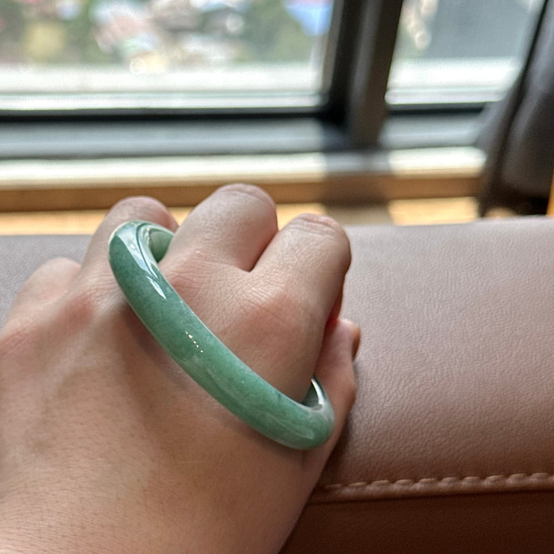 10653 53.5mm Full Apple Green Rounded Jadeite Bangle
