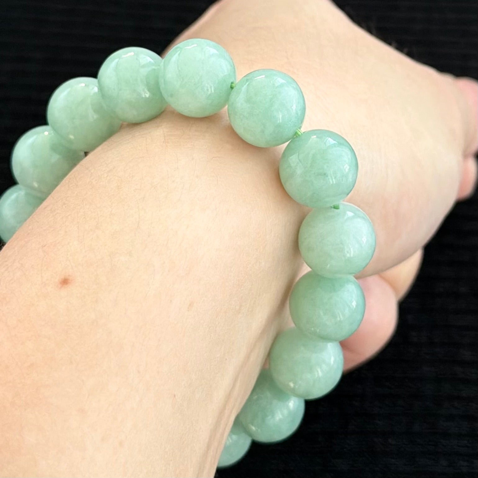 Longjing Dew 12.6mm Jadeite Bracelet 龙井晓露