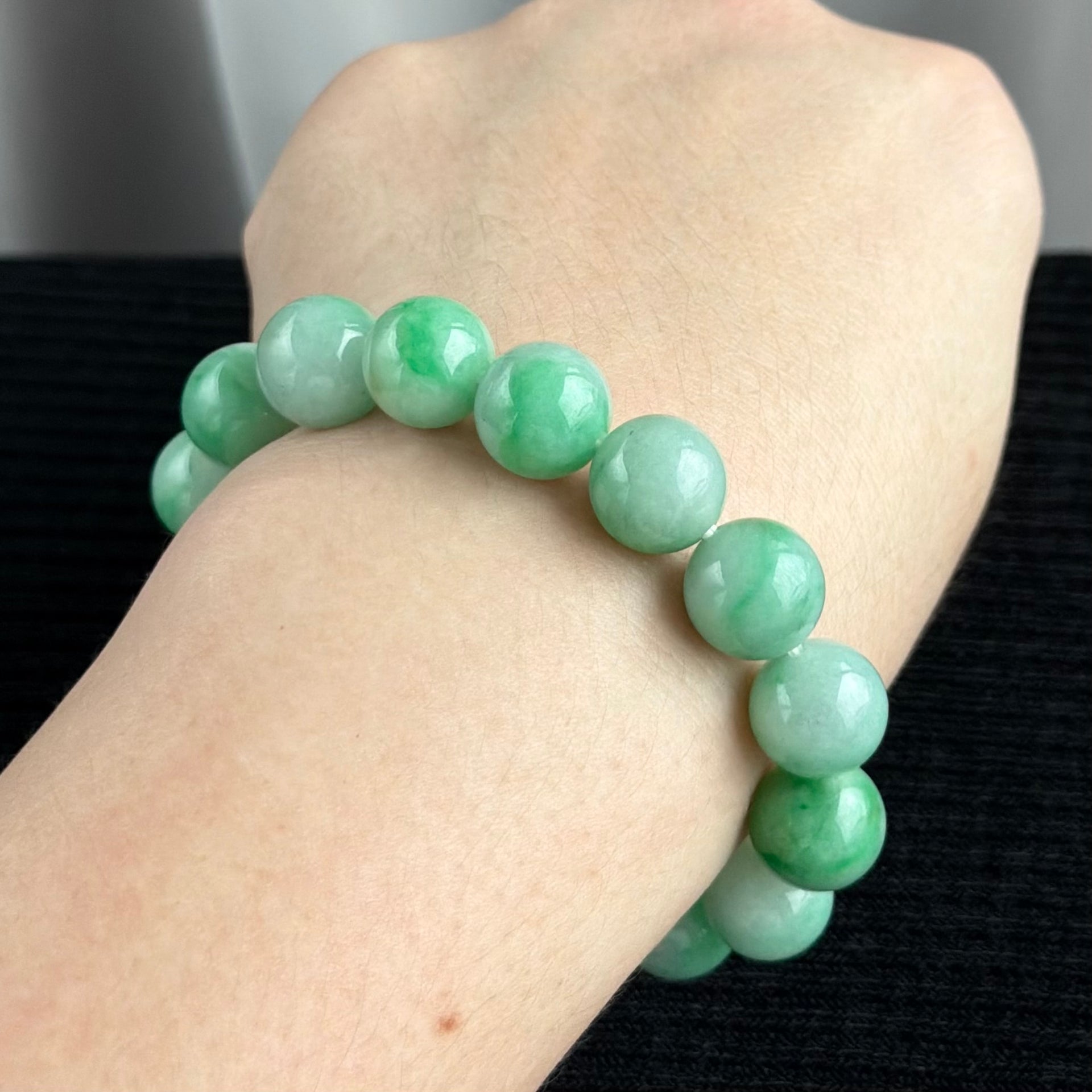 Green Meridian 12.3mm Jade Bracelet 翠衡之线