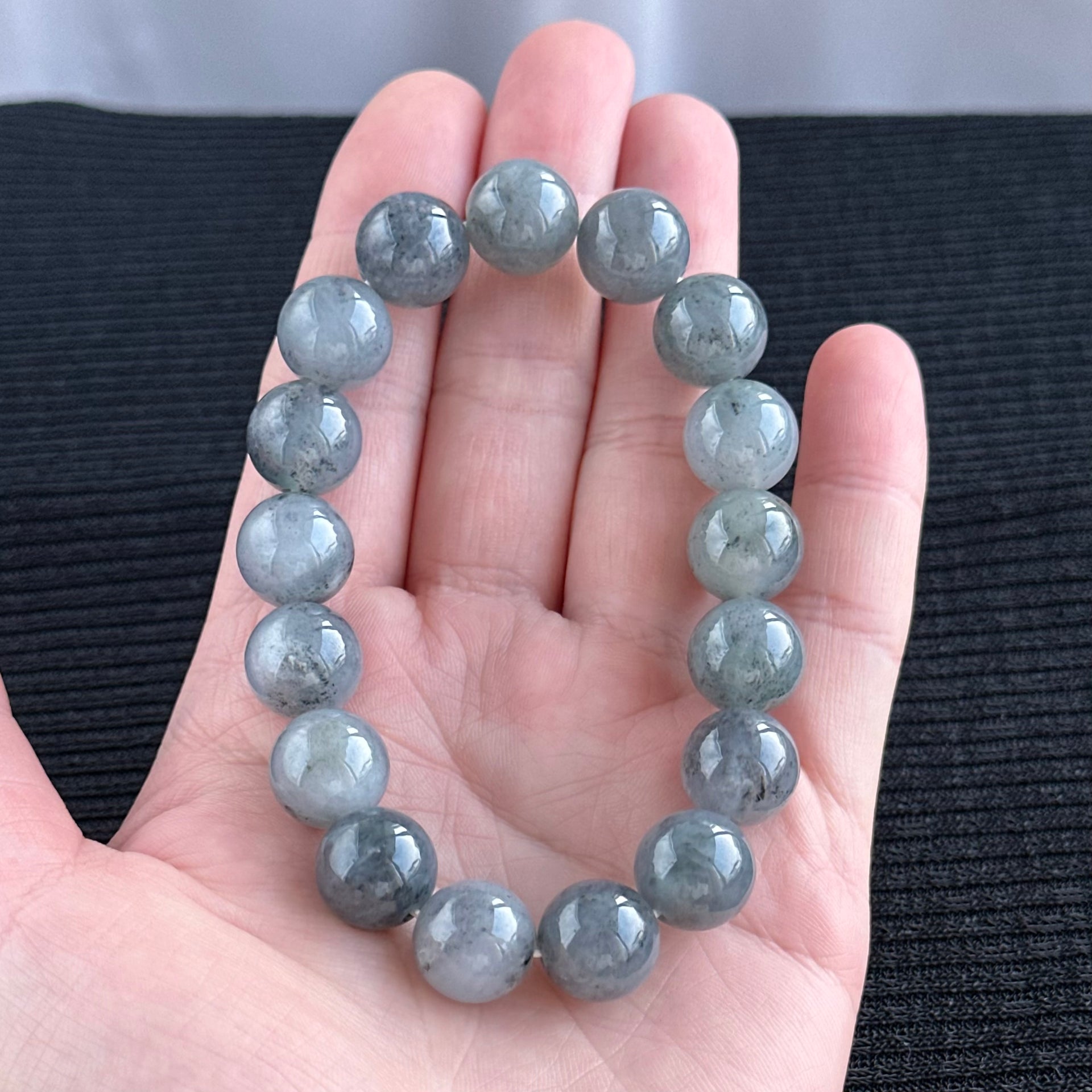 Cloudveil Peaks 13.0mm Jadeite Bracelet 云岚峰影