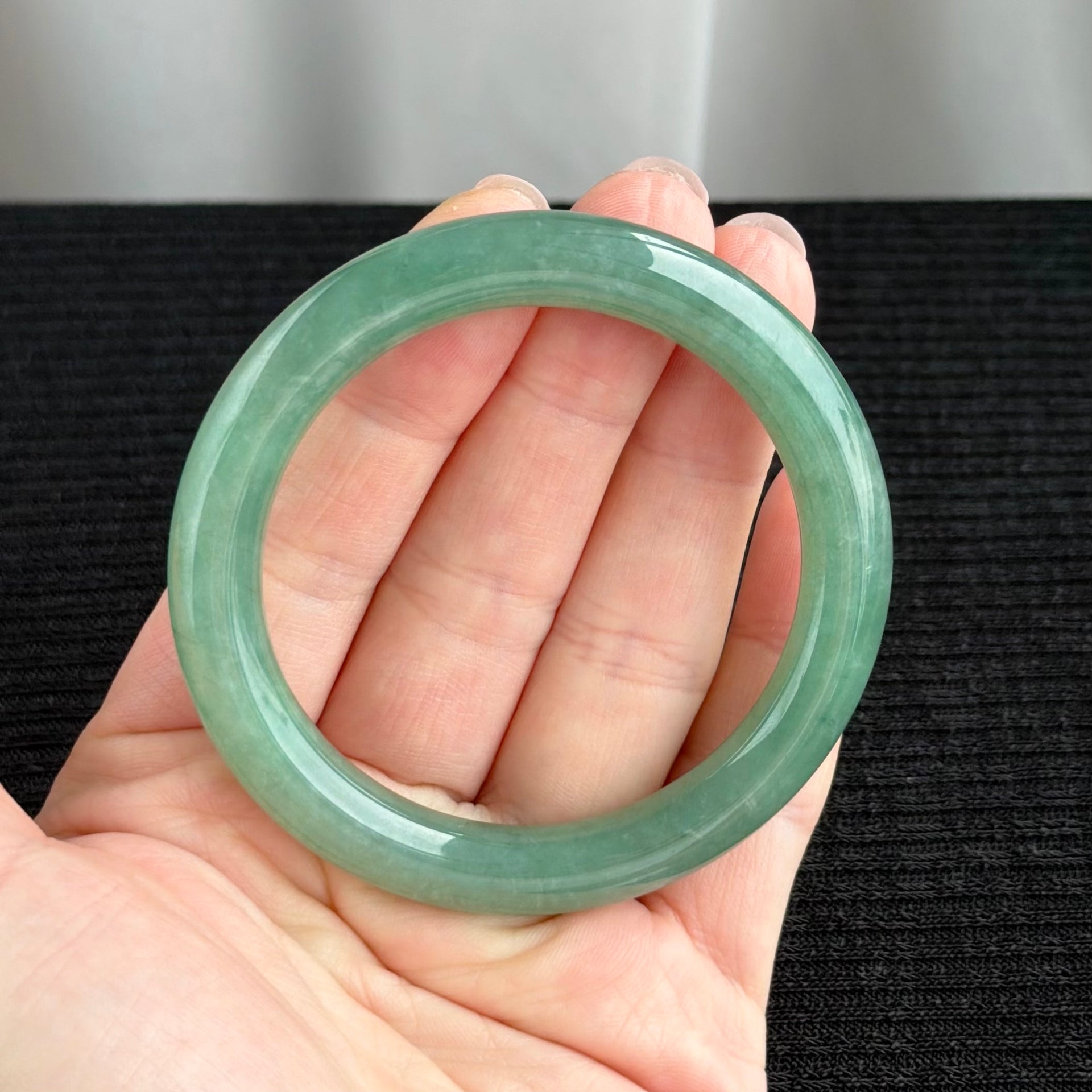 Misty Morning at the Bamboo Forest 56.0mm Jadeite Bangle 翠竹晨雾