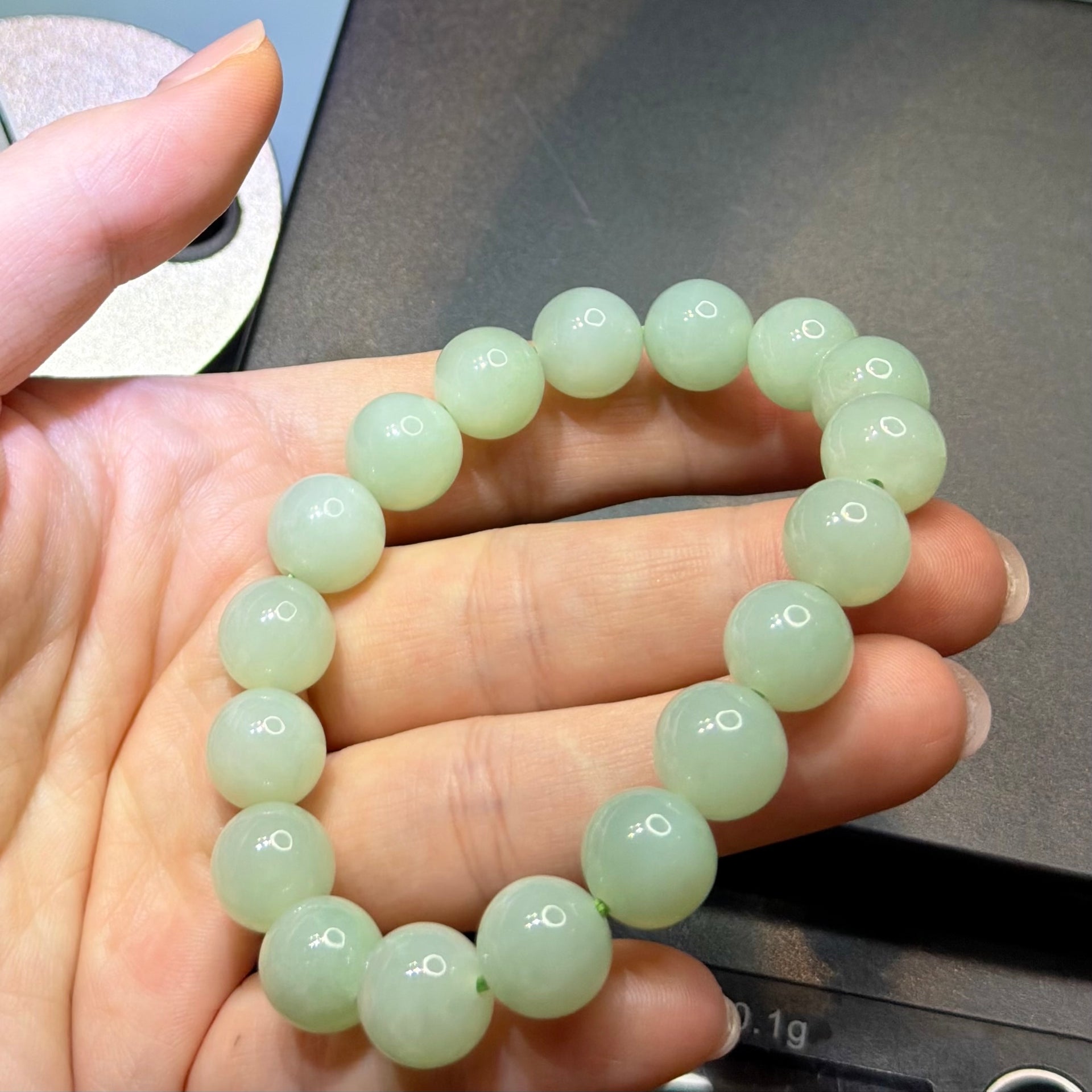 The Classic Evergreen 12.0mm Jadeite Bracelet 长青
