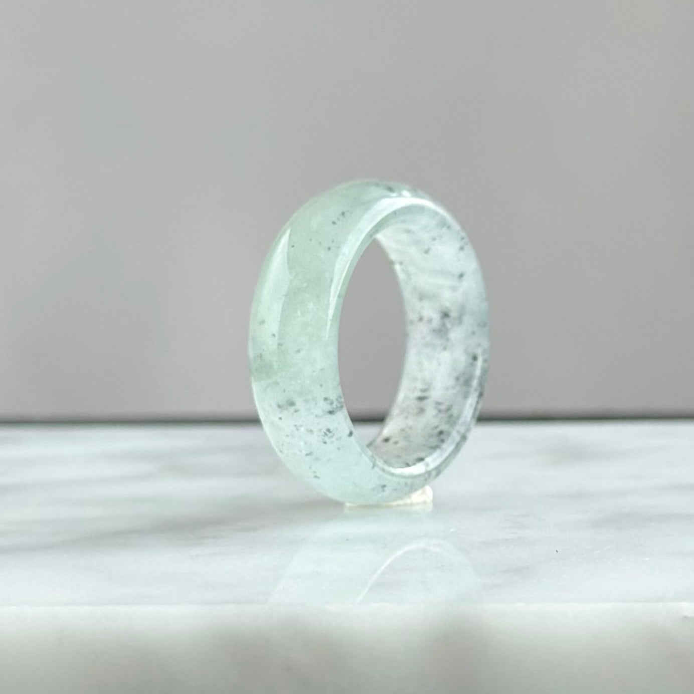 The Stardust Galaxy:  Midnight Mist 20.1mm Jadeite Ring 星辰流光