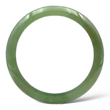 Load image into Gallery viewer, 110688 57.1mm Highly Translucent Grape Green Jadeite Bangle
