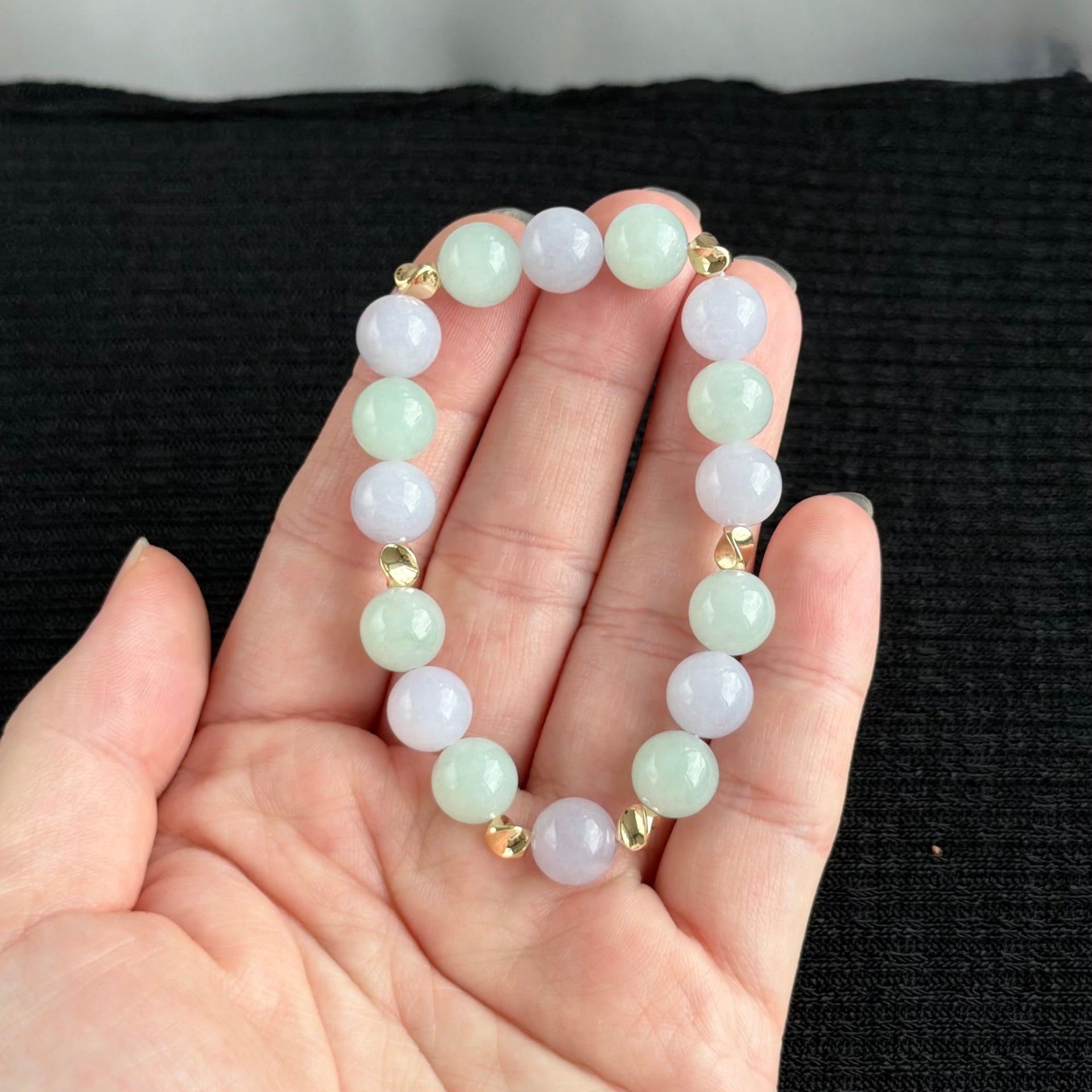 Spring Hush 10mm Jade Bracelet 春静