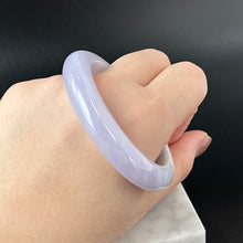 Load image into Gallery viewer, 61555 55.0mm Icy Furong Lavender Purple Jadeite Bangle
