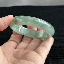 Load image into Gallery viewer, Secret Garden Jadeite Bangle 52.9mm 秘境花园
