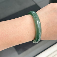 Load image into Gallery viewer, 31957 56.6mm Emerald Ocean’s Whisper Bluish Green Jadeite Bangle
