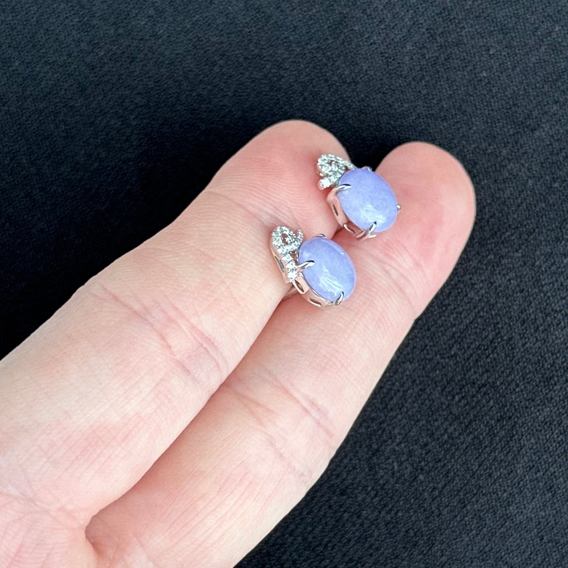 Aura of the Lavender Pavilion Jadeite Earrings 紫韵云庭