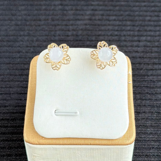 Blossom Lace Jadeite Earrings 花绣微绽