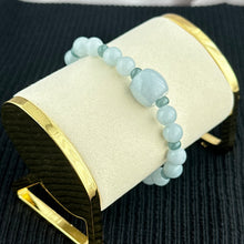 Load image into Gallery viewer, Barrels of Clarity Jadeite Bracelet 清心鼓珠
