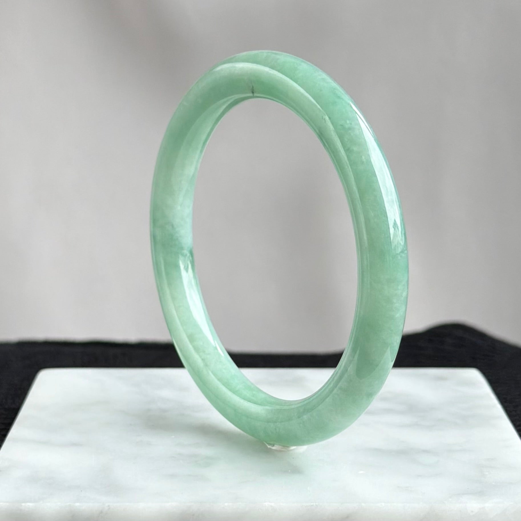 Aegean Sea Mist Jadeite Bangle 56.0mm 琴海轻雾