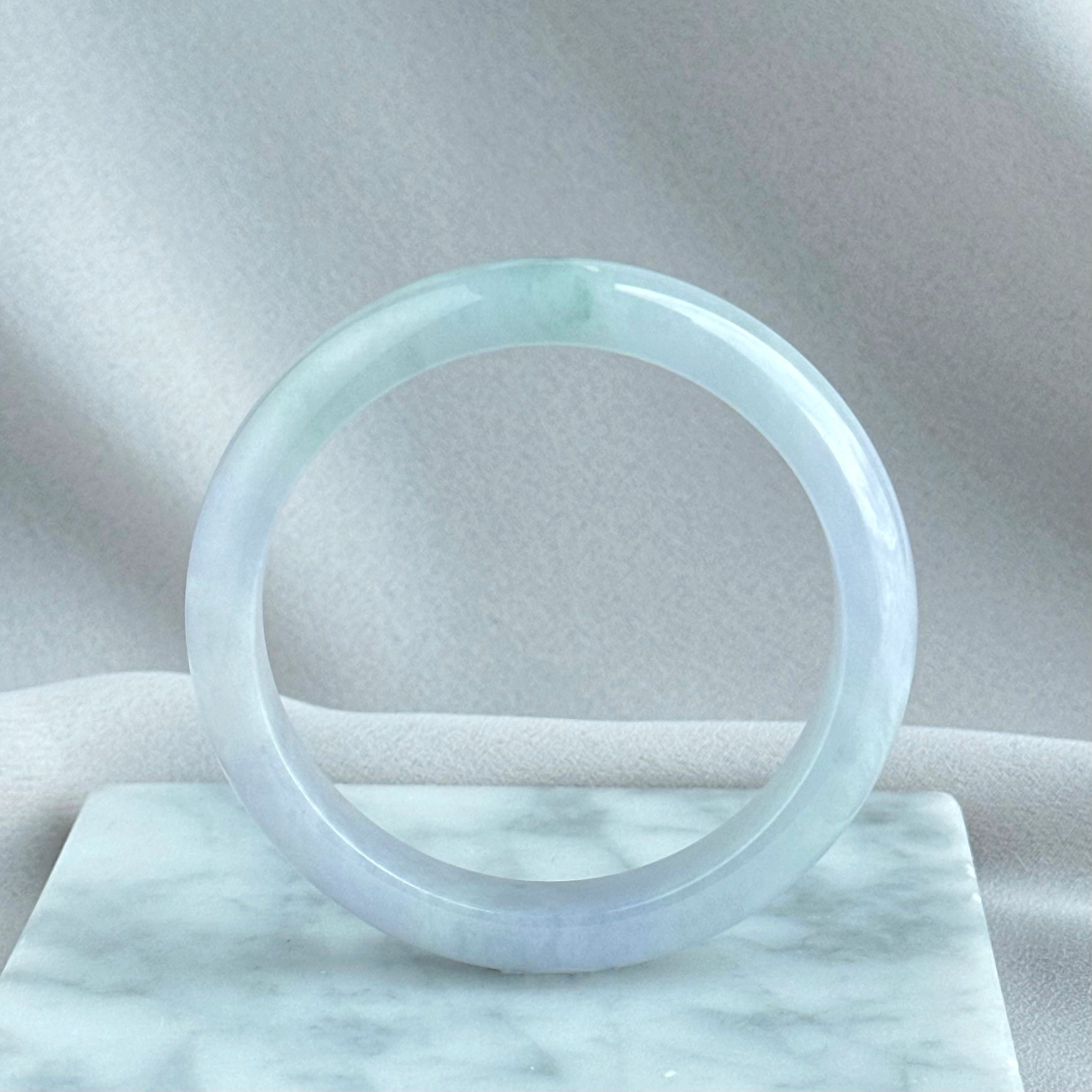 122057 56.7mm Translucent Lavender Purple with Green Florals Jadeite Bangle