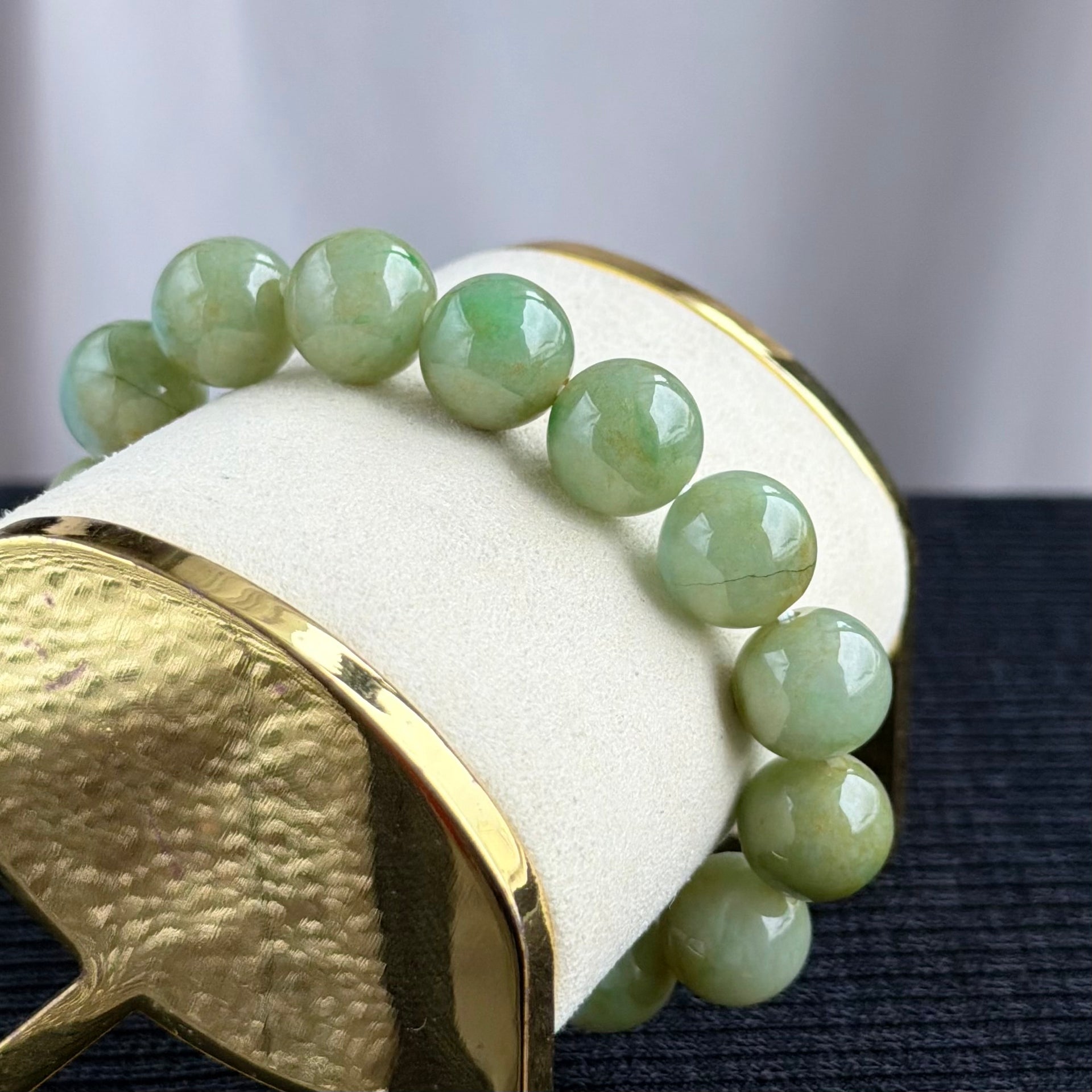 Whispers of an Ancient Forest 13.5mm Jadeite Bracelet 幽林古语