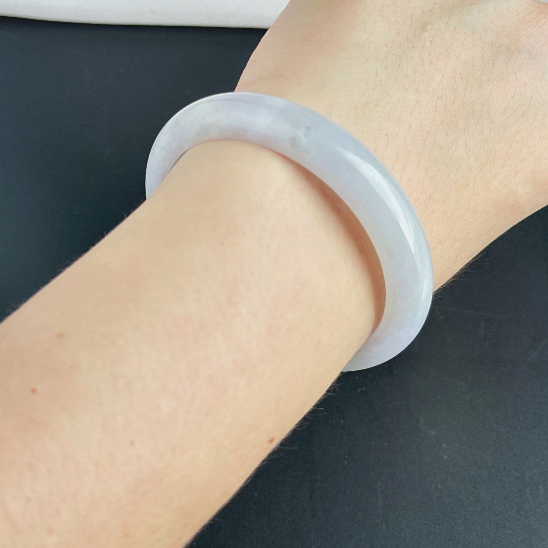 122057 56.7mm Translucent Lavender Purple with Green Florals Jadeite Bangle