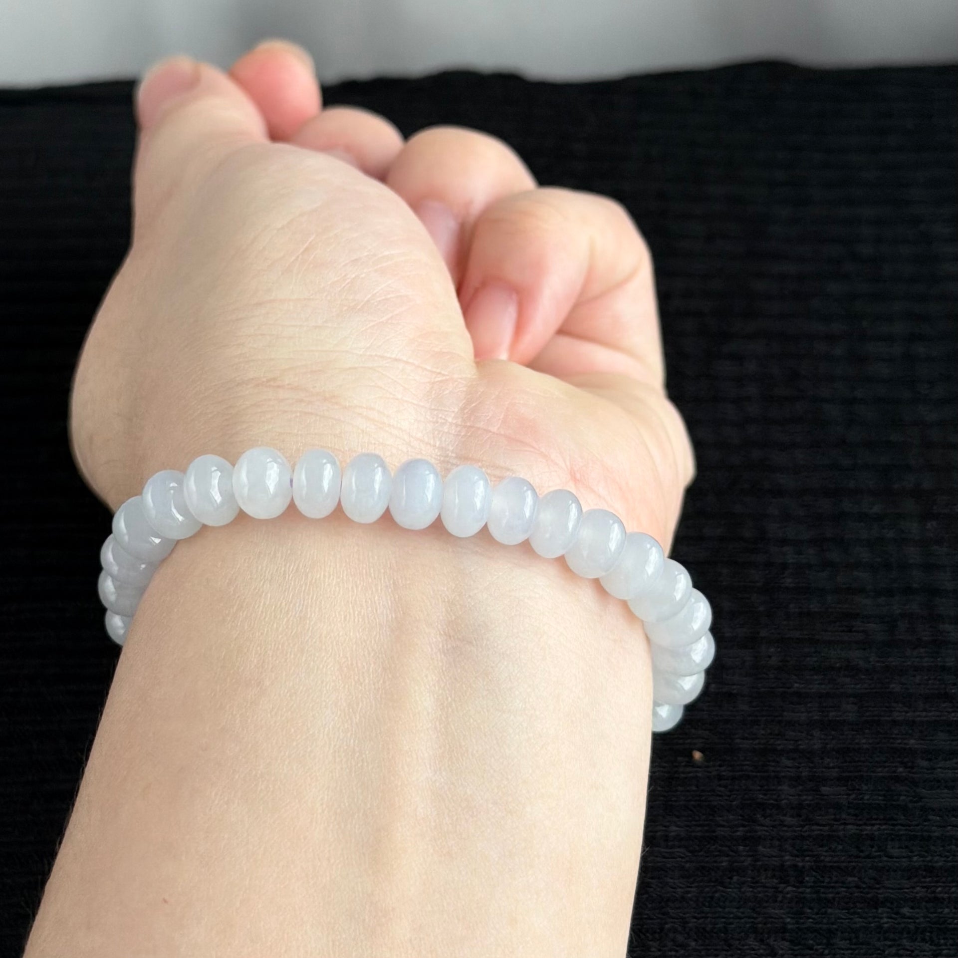 Winter Lilac Dew 7.7mm Jade Bracelet 冬薰露