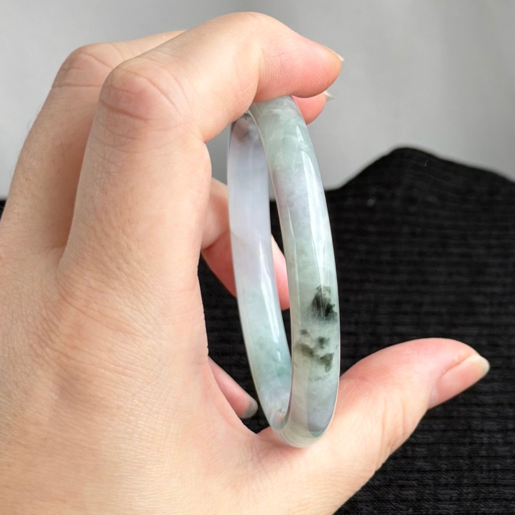 Moonlit Lilac Pines Jadeite Bangle 52.5mm 月下紫松