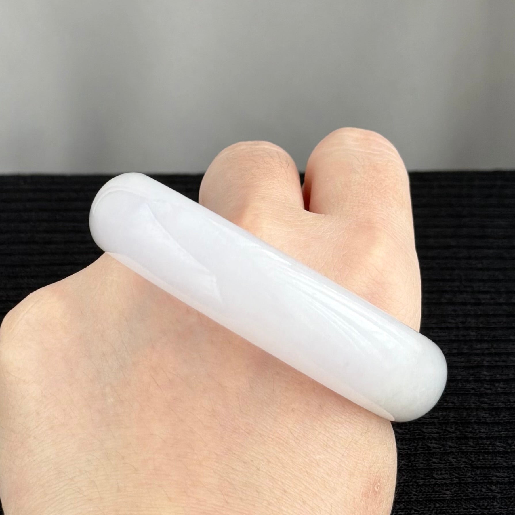 62663 63.3mm Lavender Serenity Jadeite Bangle