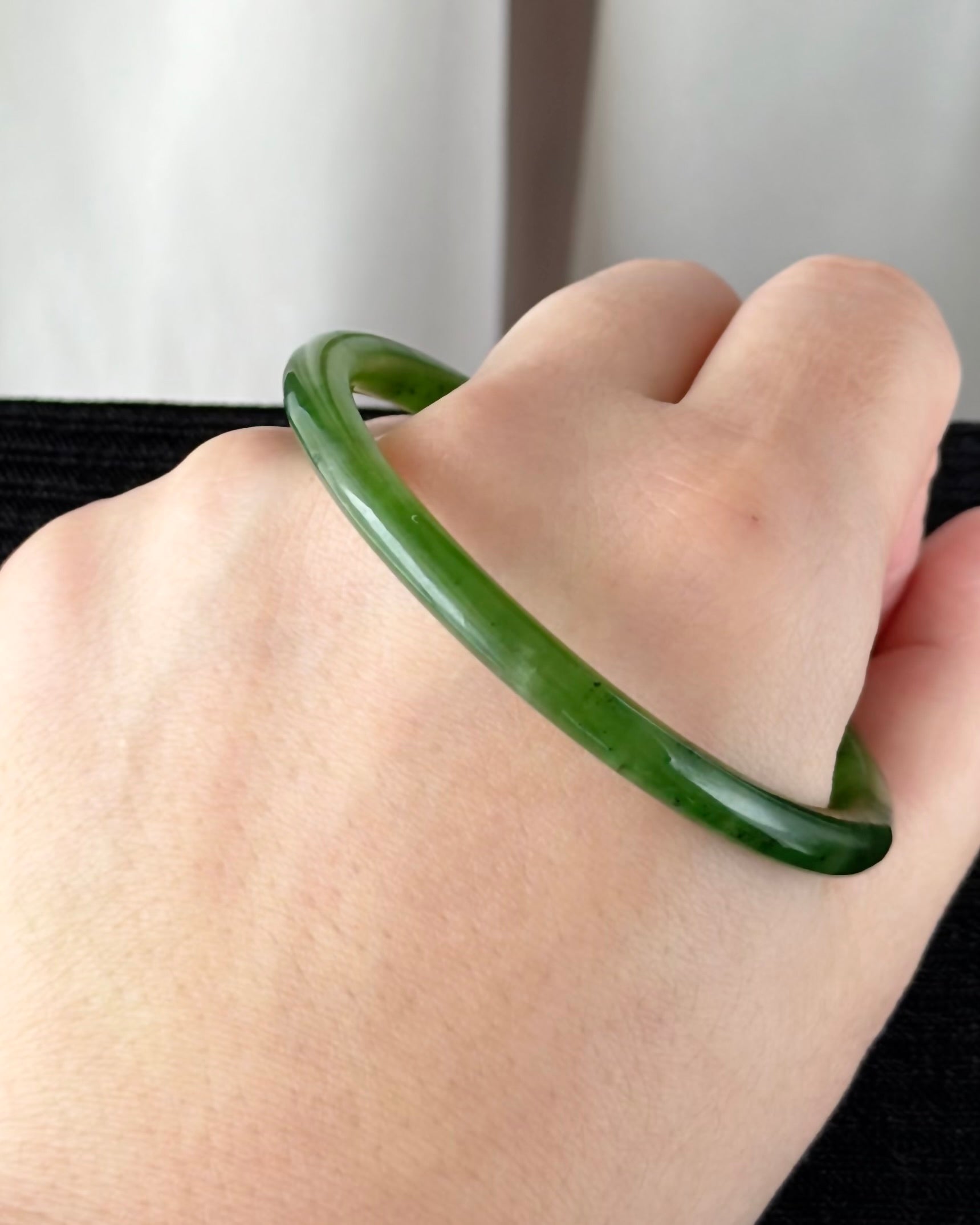 The Ancient Moss Garden 58.6mm Nephrite Bangle 古苑翠苔 (Preview)