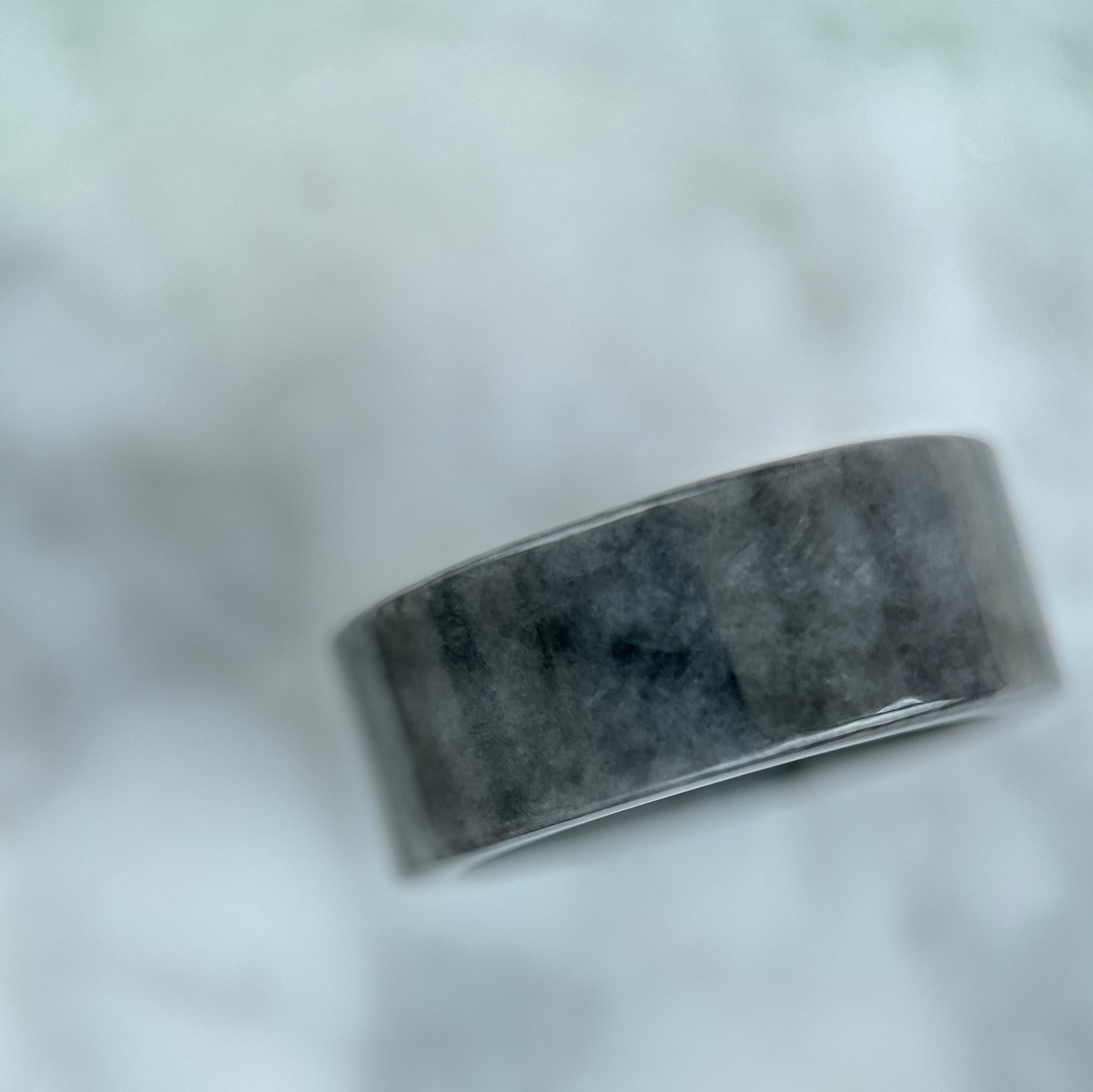 Wuji Panzhi Jadeite Ring