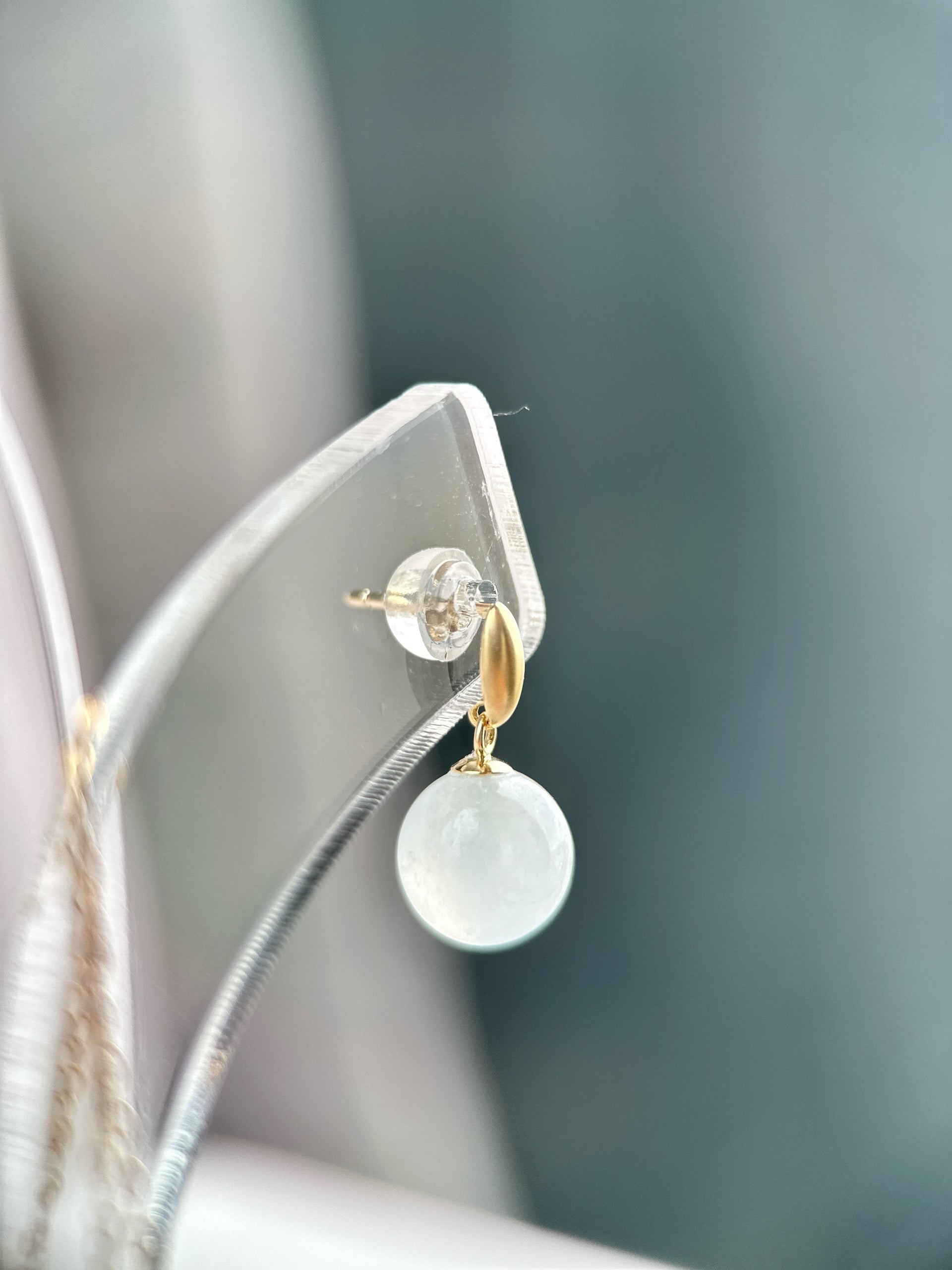 102568 Icy White Jadeite Earring with 18K Yellow Gold