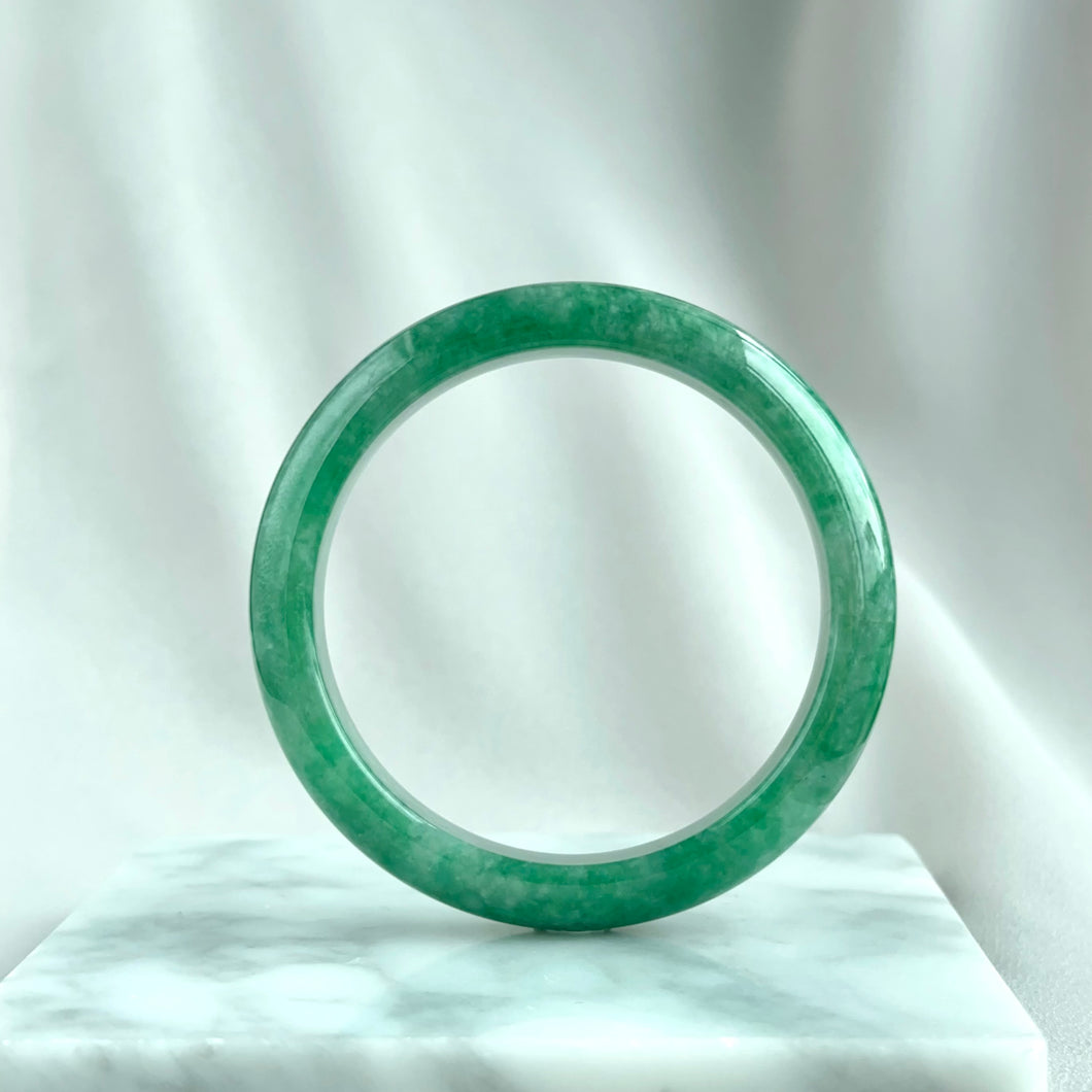 翡翠之春 Emerald Spring Jade Bangle 54.5mm