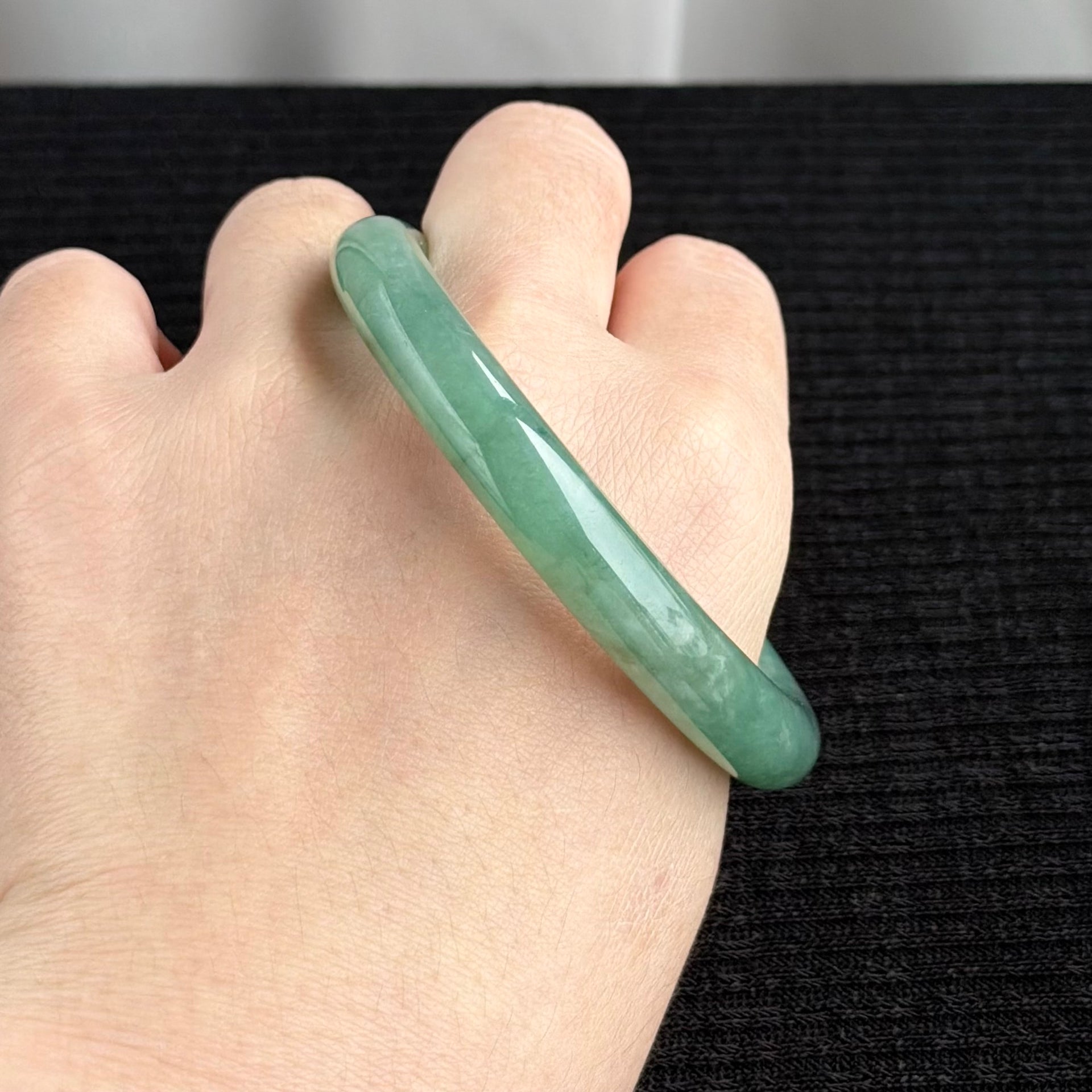 Misty Morning at the Bamboo Forest 56.0mm Jadeite Bangle 翠竹晨雾