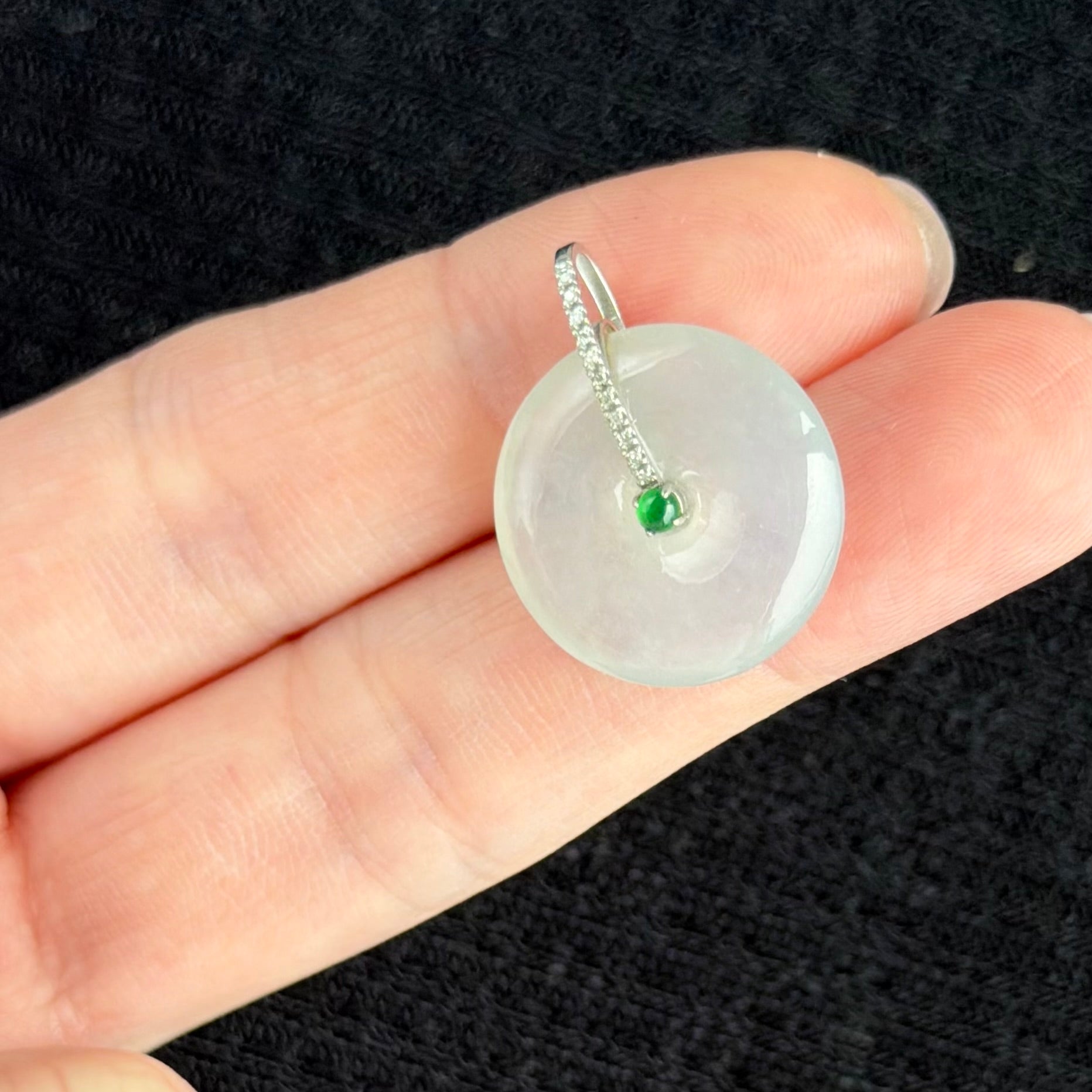 The Moon’s Heart Jadeite Pendant 月影心翠