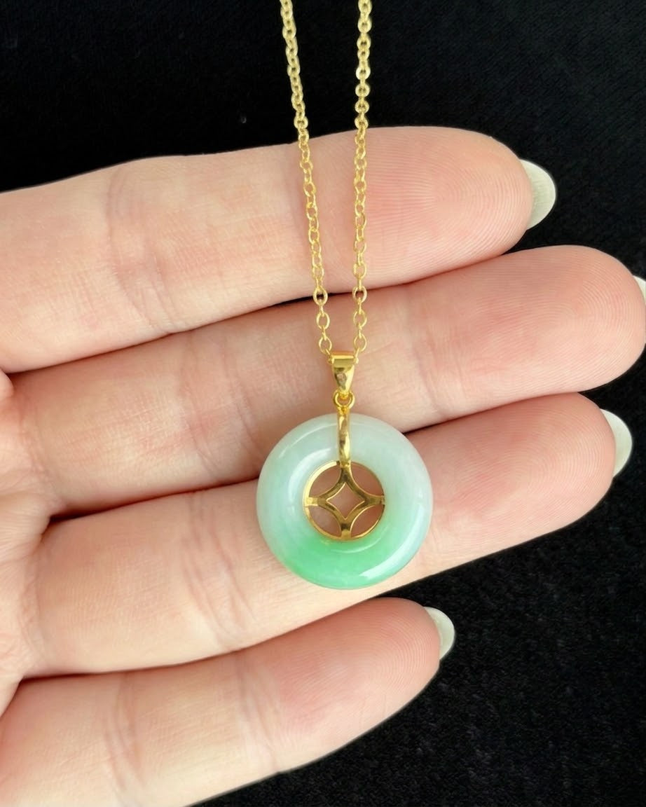 Guardian Moon Jade Pendant 护月平安 (Preview)