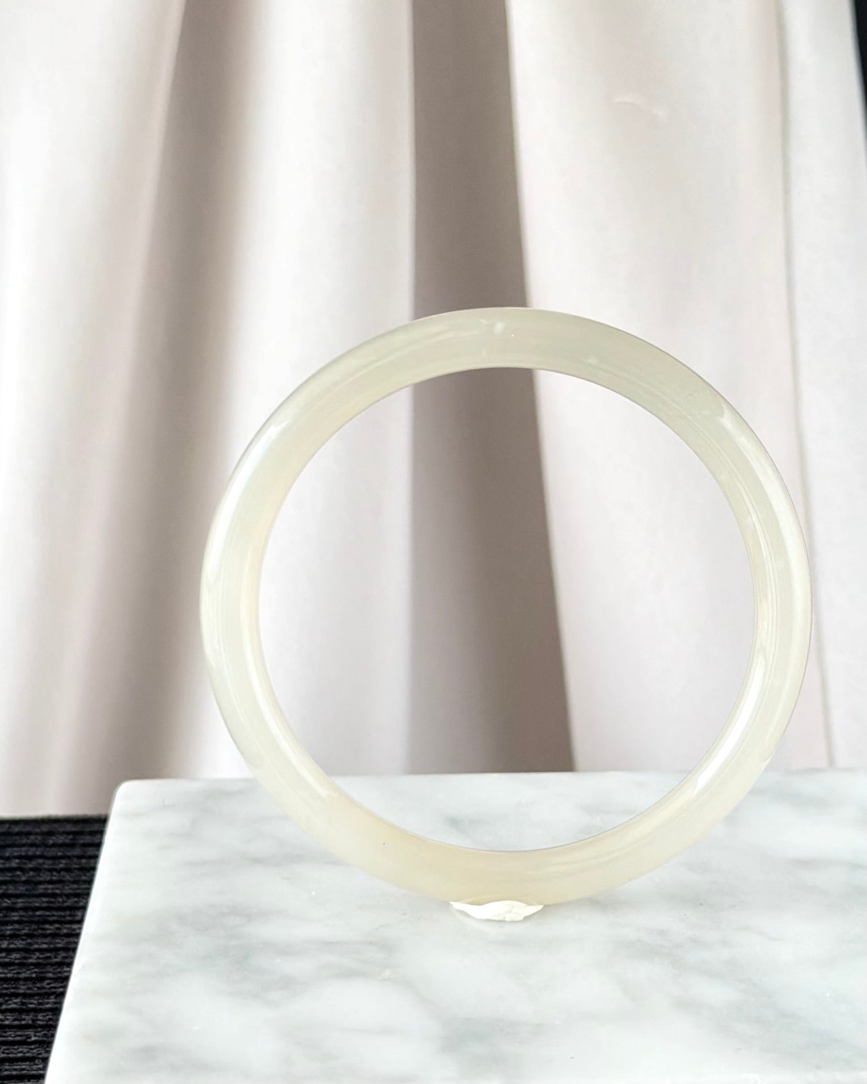 The Dawn Lotus 56.5mm Nephrite Bangle 晨曦初荷 (Preview)