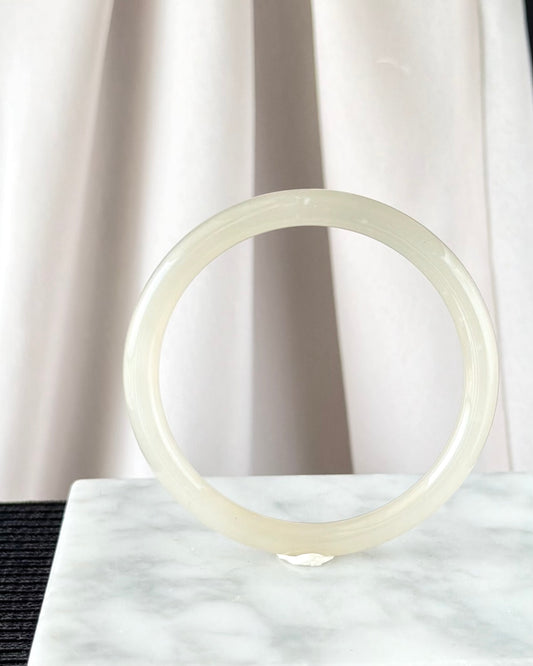 The Dawn Lotus 56.5mm Nephrite Bangle 晨曦初荷