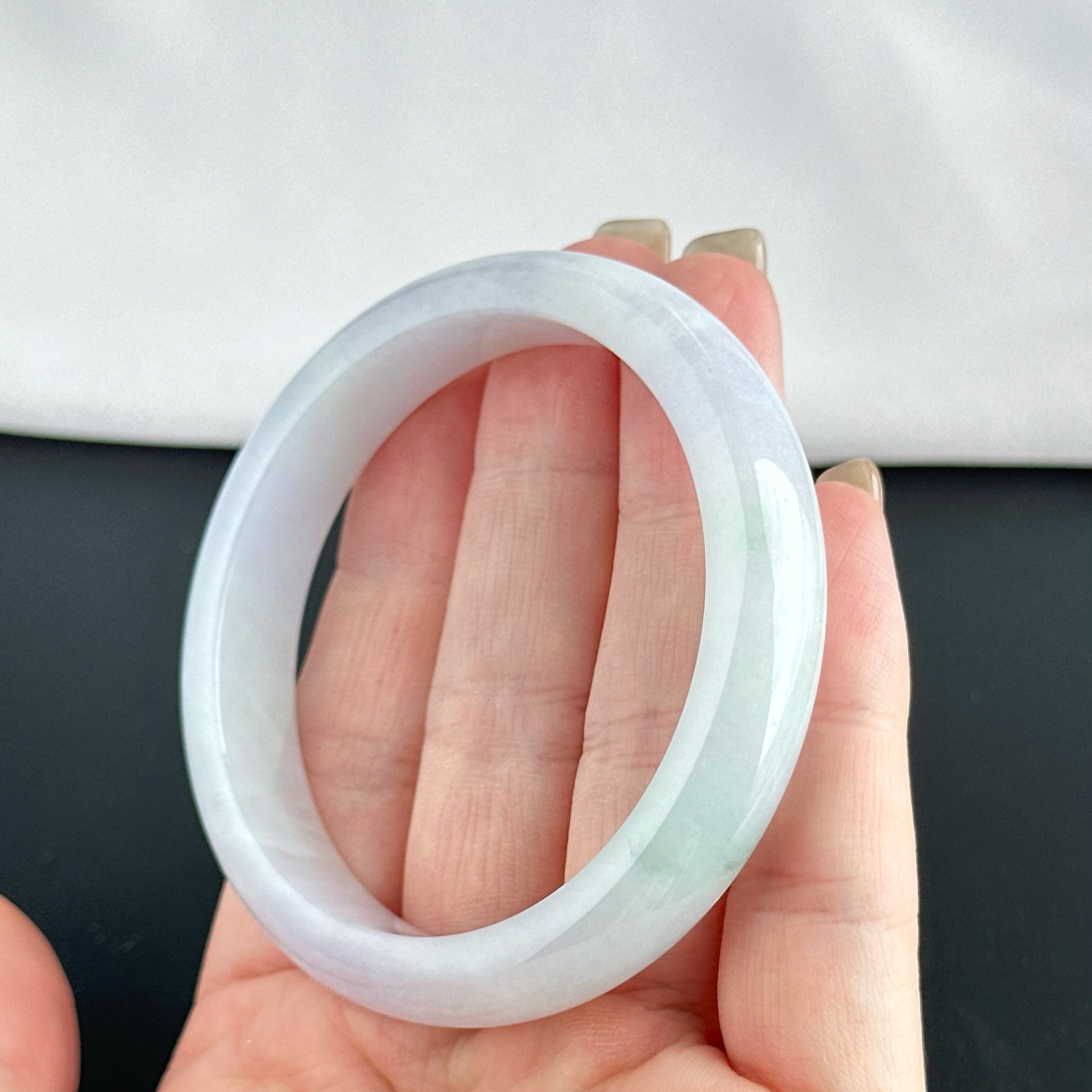 122057 56.7mm Translucent Lavender Purple with Green Florals Jadeite Bangle