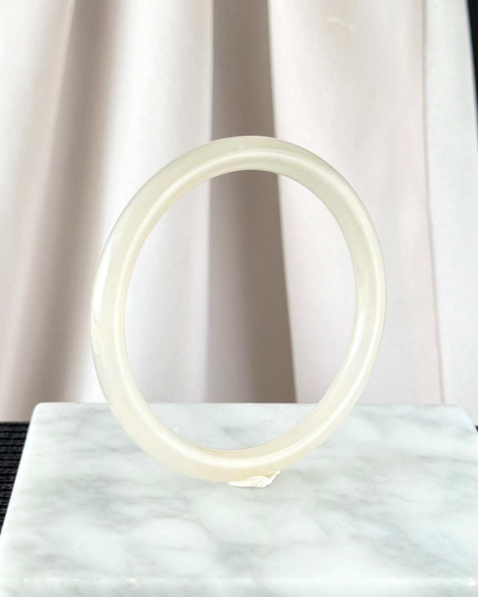 The Dawn Lotus 56.5mm Nephrite Bangle 晨曦初荷 (Preview)